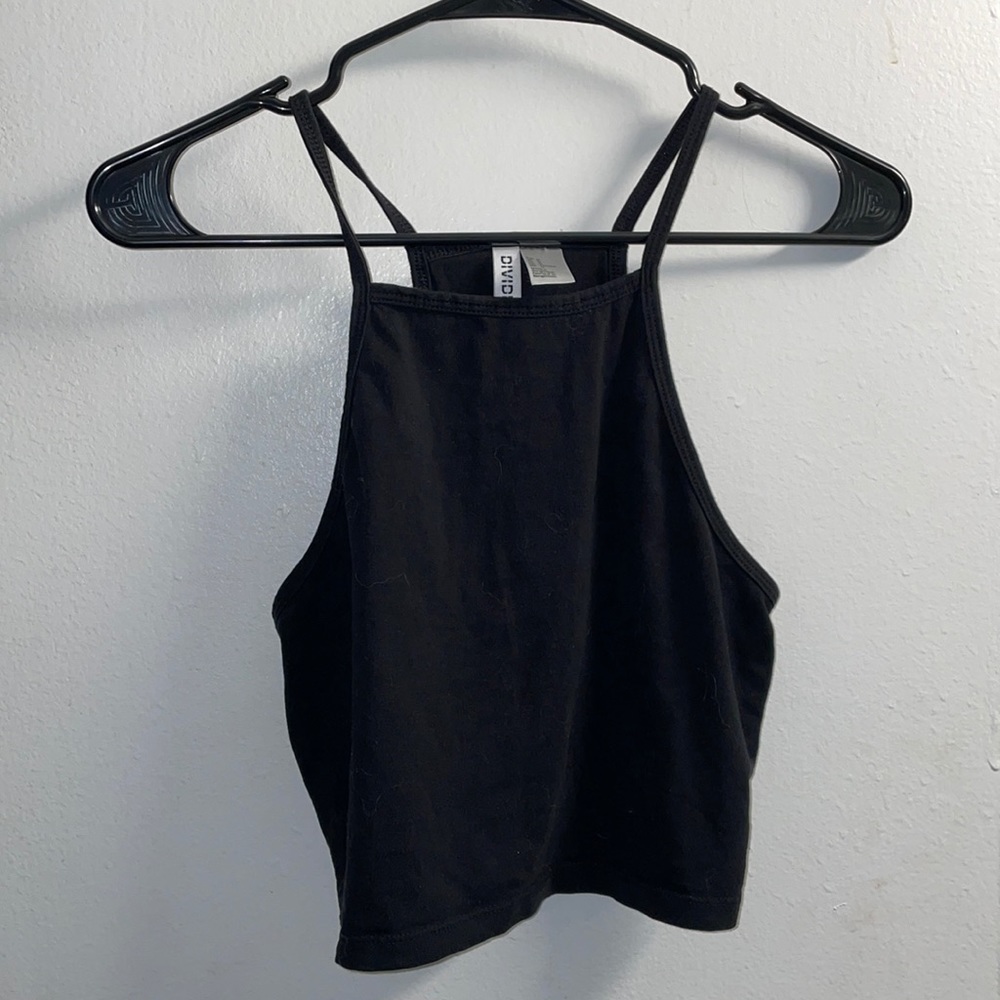 DIVIDED Black Tank Top Size M
